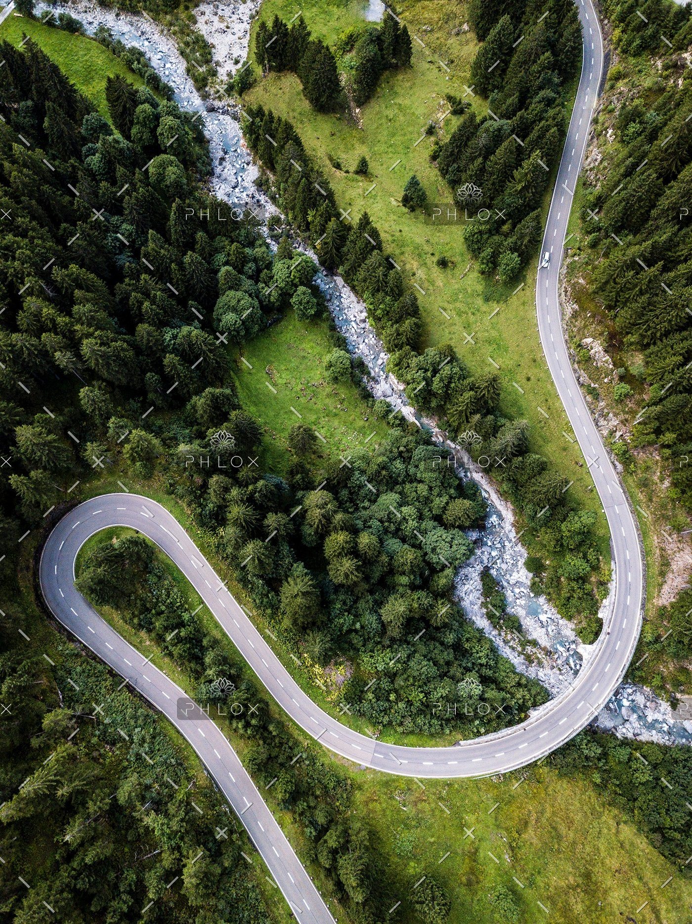 demo-attachment-62-ludovic-fremondiere-386791-unsplash